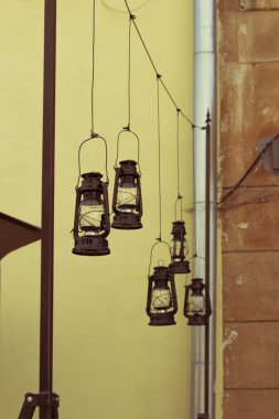 Gaz lambaları sokak kafe