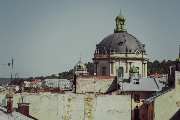 Dôme de la cathédrale dominicaine de Lviv — Photo