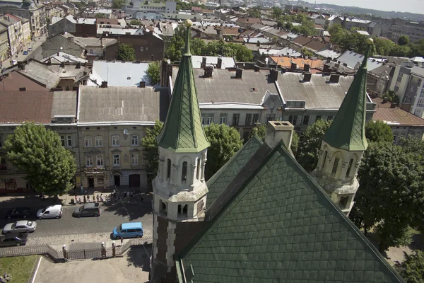 Panorama de Lviv depuis la cathédrale de Sainte Olha et Elizabeth — Photo