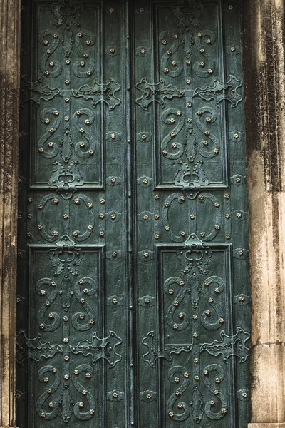 ประตูสู่พระวิหารใน Lviv — ภาพถ่ายสต็อก