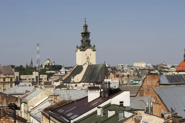 Widok z wysokości historycznej części Lwowa — Zdjęcie stockowe