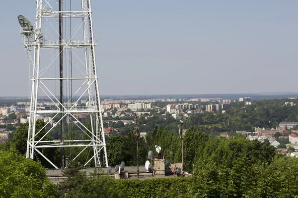 Fernsehturm in lviv — Stockfoto