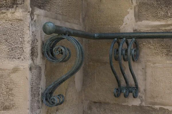 Beton duvar dövme küpeşteler
