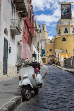 Procida Island görünümü bir sokak