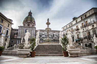 Sicilya pretoria Meydanı
