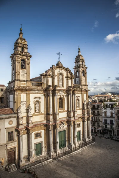 Iglesia de Santo Domingo —  Fotos de Stock