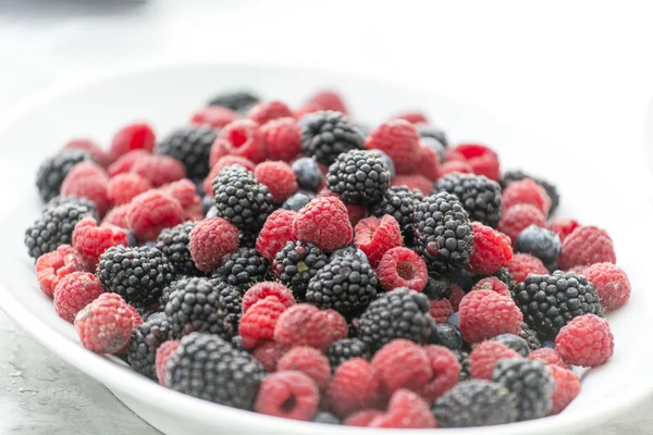 Fresh blackberries — Stock Photo, Image