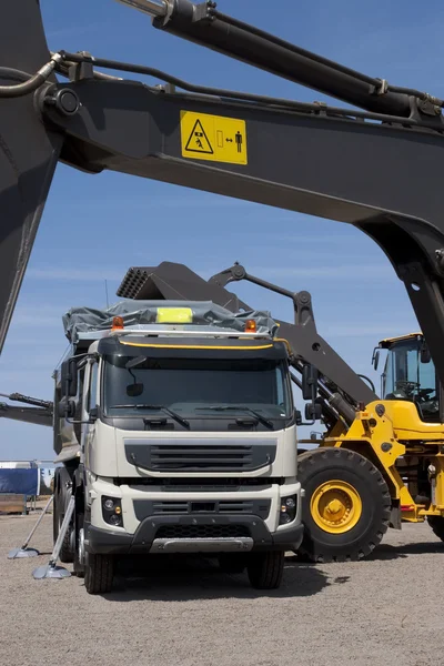 Buldozer v akci — Stock fotografie