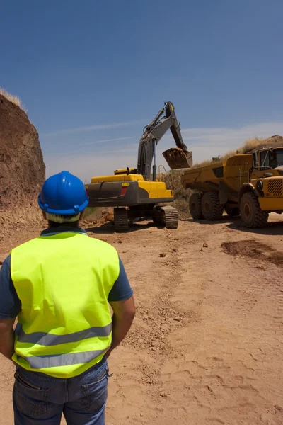 bir taş ocağında işe
