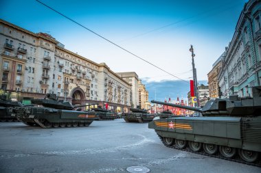 Armata T-14 ana Rus muharebe tankı