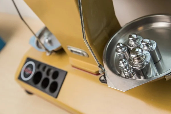 hassas denge - iş kavramı