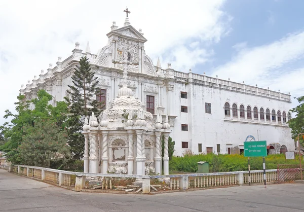 Άμωμη αποικιακού στιλ St Pauls εκκλησία Ντιού Ινδίας Γκουτζαράτ — Φωτογραφία Αρχείου