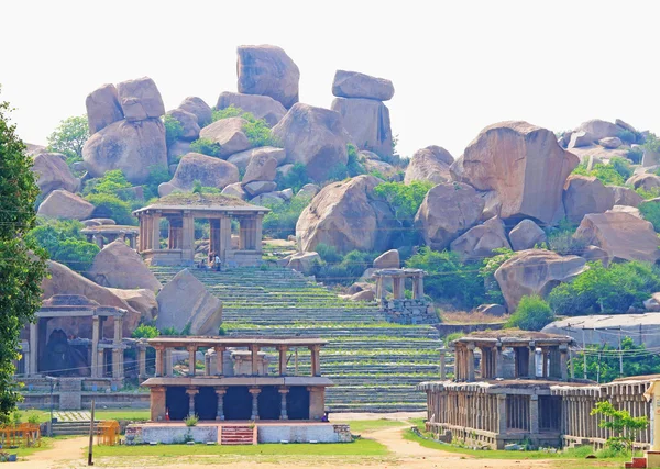 Verbazingwekkend en enorme Hampi Unesco wereld erfgoed Site Karnataka — Stockfoto