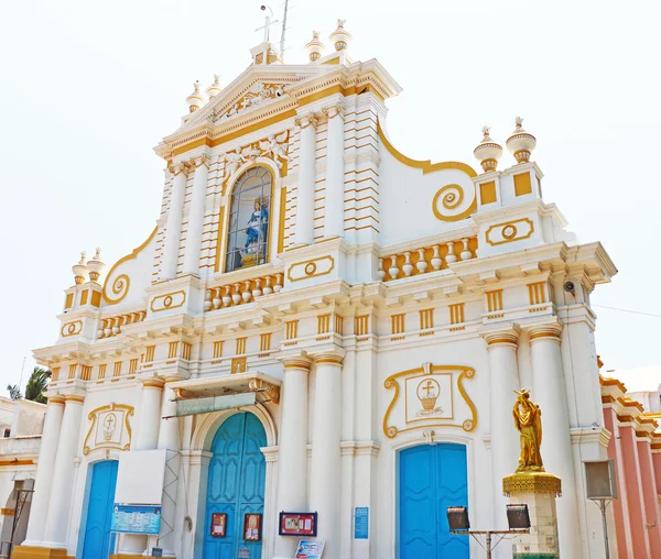 Kościół Matki Boskiej Niepokalanego Poczęcia ponducherry tamil nadu india — Zdjęcie stockowe