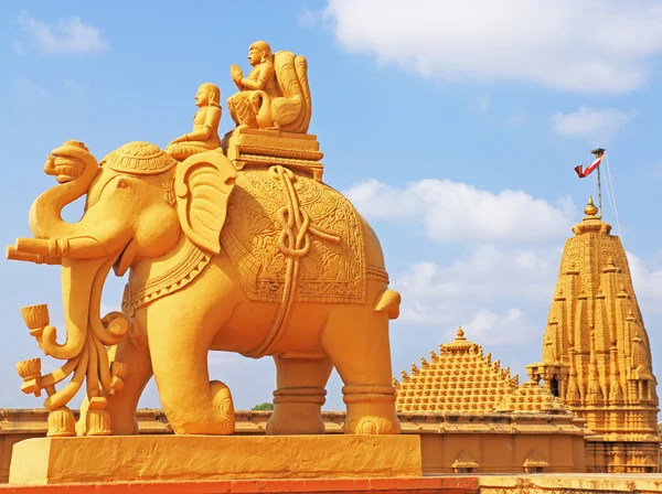 Elephant and rider statue gujarat india — Stock Photo, Image