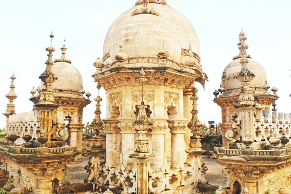 Mausoleum van de Wazir van Junagadh, Mohabbat Maqbara Palace juna — Stockfoto