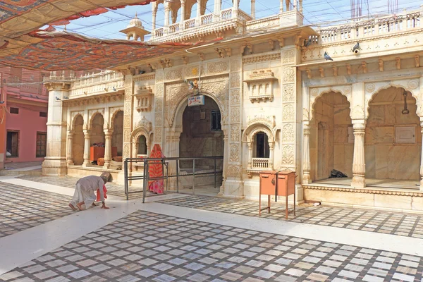 Αρουραίος ναός είσοδο Ινδία — Φωτογραφία Αρχείου