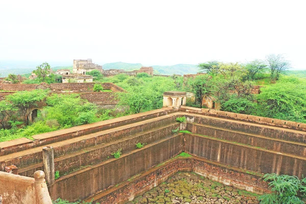 Antigua fortaleza bundi y palacio india — Foto de Stock