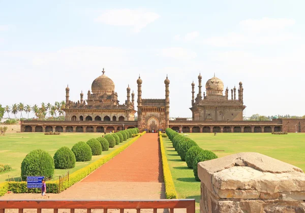 Ibrahim Rauza Mosque bijapur india — Stock Photo, Image