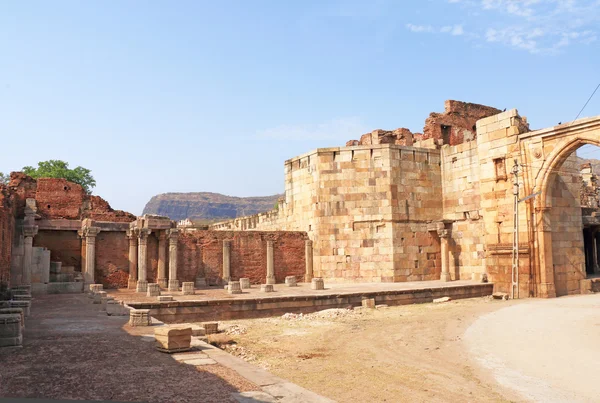 Fort and towers at Pavagadh Archaeological Park World Heritage Site Panchmahal district Gujarat india — Stock Photo, Image