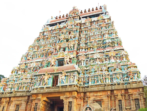 Массивный древний храмовый комплекс Чидамбарам тамил над Индией — стоковое фото