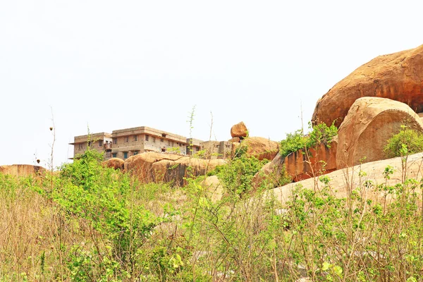 Захватывающий дух и огромный объект всемирного наследия ЮНЕСКО Карнатак — стоковое фото