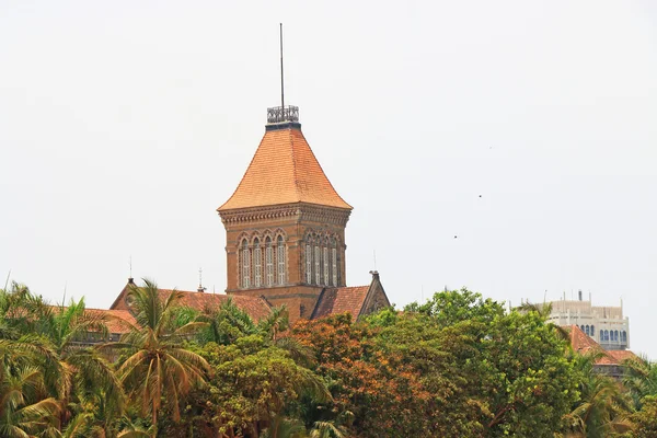 Antiguo edificio de estilo colonial india mumbai — Foto de Stock