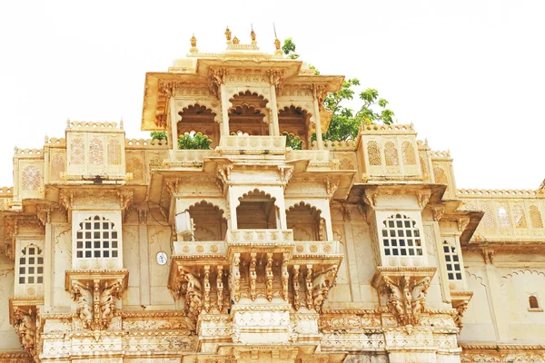 Kaupunginpalatsi Udaipur Rajasthan Intia — kuvapankkivalokuva