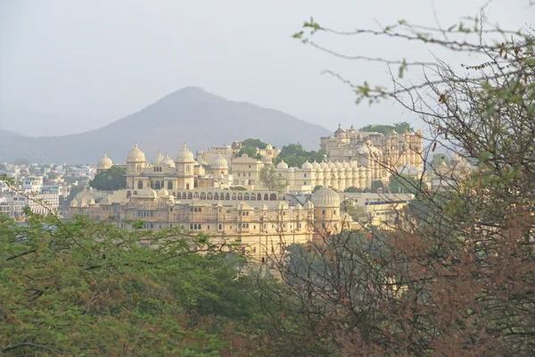 Stadtpalast udaipur rajasthan indien — Stockfoto