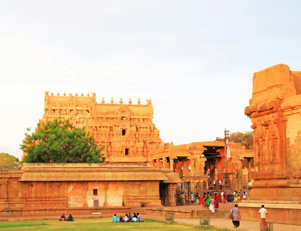 Brihadeshwara Tapınağı ve zemin, tanjore Thanjavur tamil nadu ben — Stok fotoğraf