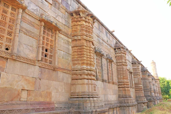Oude gebouwen op Pavagadh Archeologische Park World Heritage site — Stockfoto