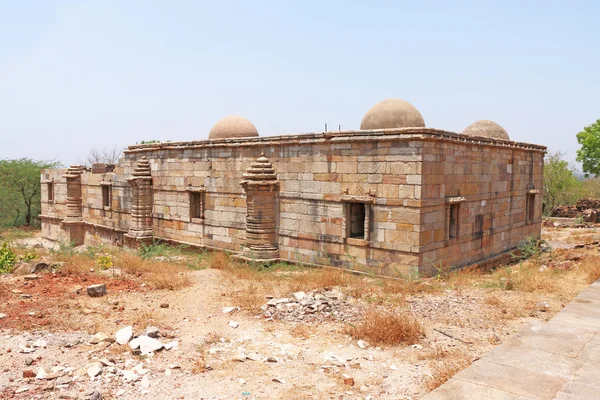 Edificios antiguos en el Parque Arqueológico Pavagadh Patrimonio de la Humanidad — Foto de Stock