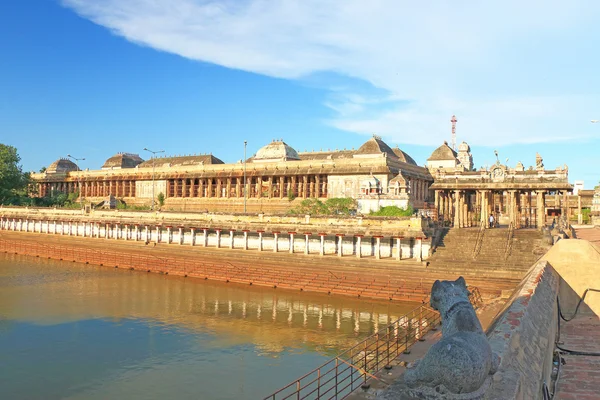 วัดโบราณขนาดใหญ่ที่ซับซ้อน Chidambaram tamil nadu อินเดีย — ภาพถ่ายสต็อก