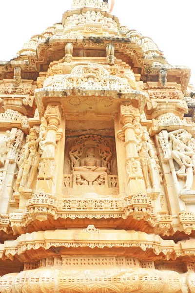 Esculturas antigas em maciço Forte de Chittorgarh e motivos rajasth — Fotografia de Stock