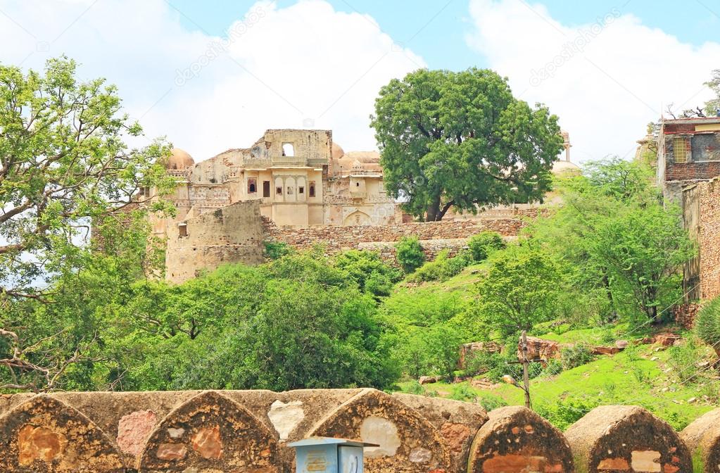massive Chittorgarh Fort rajasthan india