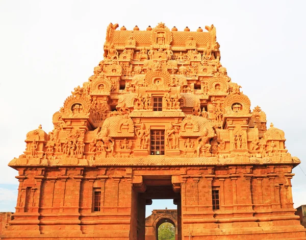 Brihadeshwara chrám a zahrady, velký Thanjavur Tamilnádu i — Stock fotografie