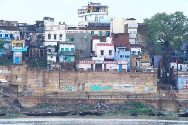 Cremación al aire libre estilo india Varanasi india — Foto de Stock