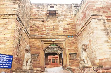 Çarpıcı 8 yüzyıl Gwalior fort Madhya Pradesh Hindistan