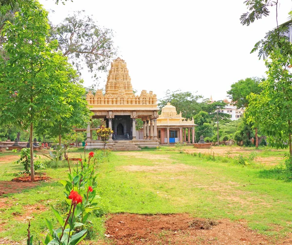 マハラジャの記念碑とお墓マイソール カルナタカ州インド — ストック写真