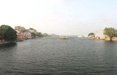 Şehir ve Gölü udaipur Hindistan göster