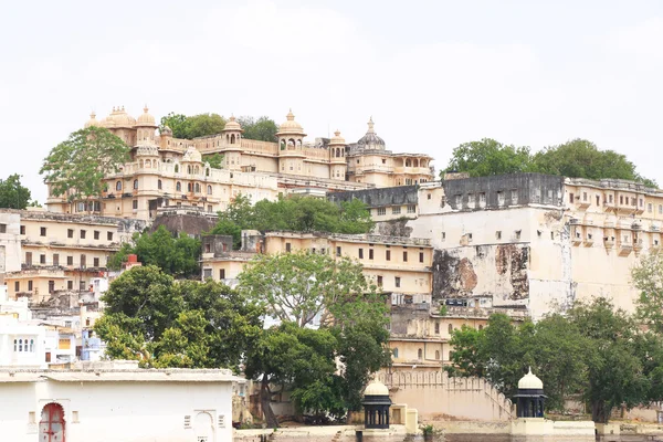 Palacio de la ciudad Udaipur Rajastán India — Foto de Stock