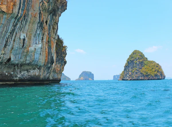 Ilhas ao largo da ilha de Yao Noi Tailândia — Fotografia de Stock