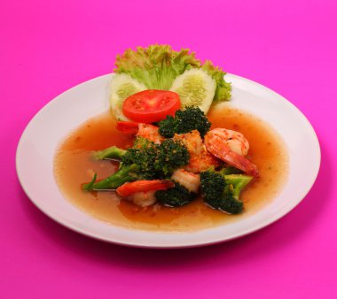 Karides brokoli karıştırın yavru