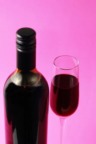 Wine glasses and bottle — Stock Photo, Image