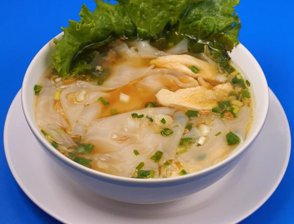 Fideos de vidrio sopa de pollo estilo tailandés — Foto de Stock