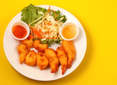 Deniz ürünleri salatası