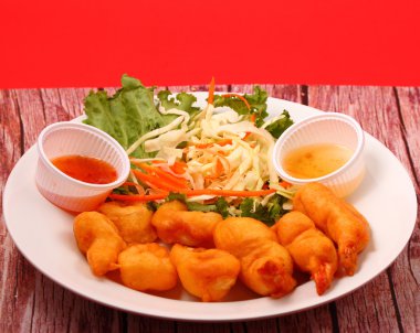 Deniz ürünleri salatası