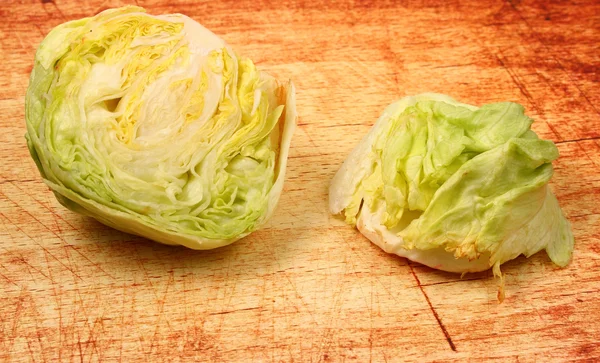 Isolated lettuce head — Stock Photo, Image