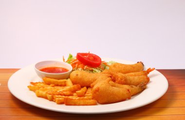 gevrek meyilli ve salata karides