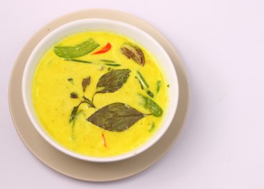 Tayland yeşil köri